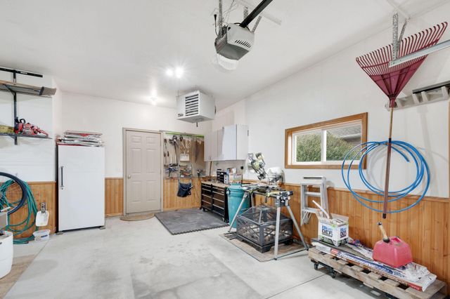 707 Chalupsky Avenue SE, New Prague, MN 56071