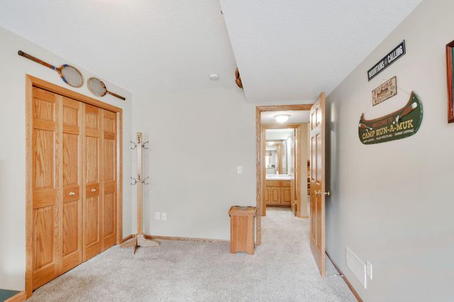 707 Chalupsky Avenue SE, New Prague, MN 56071