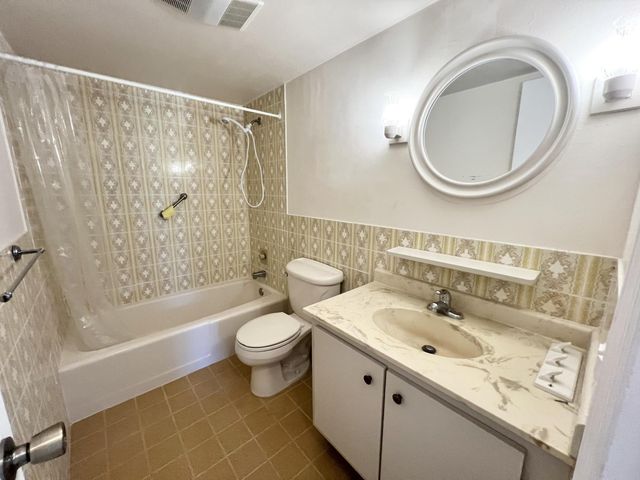 1000 NW 13th Street 213a, Boca Raton, FL 33486