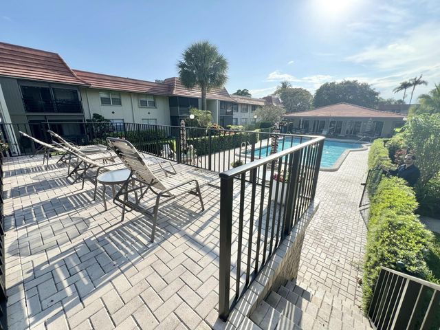 1000 NW 13th Street 213a, Boca Raton, FL 33486