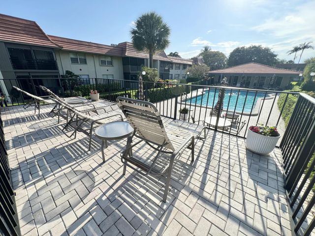 1000 NW 13th Street 213a, Boca Raton, FL 33486