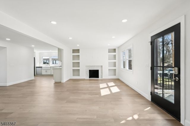 2 Guenter St, Butler Boro, NJ 07405