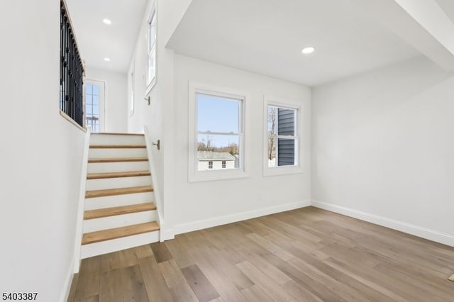 2 Guenter St, Butler Boro, NJ 07405