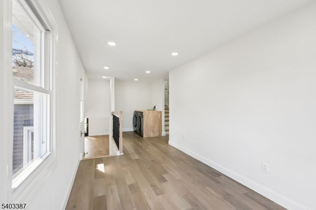 2 Guenter St, Butler Boro, NJ 07405