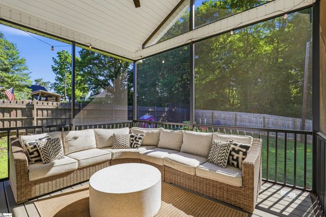 14 School Street, Travelers Rest, SC 29690