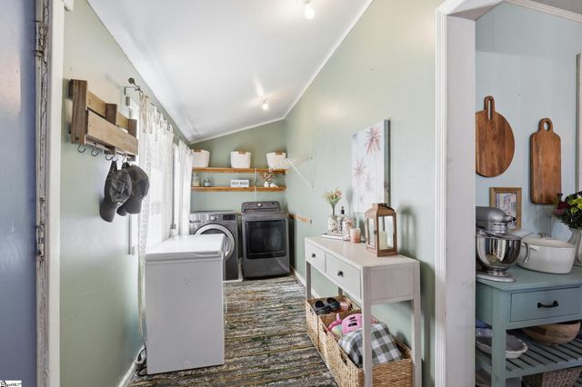 14 School Street, Travelers Rest, SC 29690