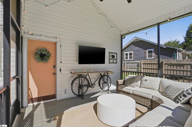14 School Street, Travelers Rest, SC 29690