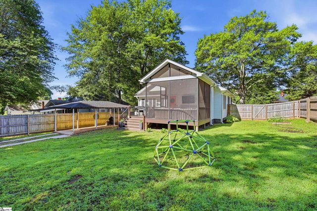 14 School Street, Travelers Rest, SC 29690