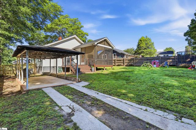 14 School Street, Travelers Rest, SC 29690