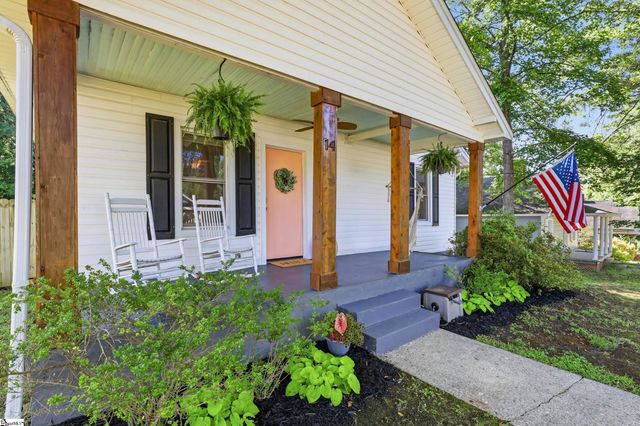 14 School Street, Travelers Rest, SC 29690
