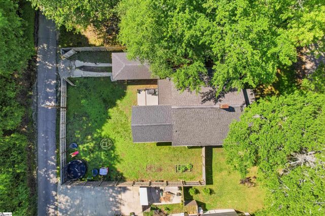 14 School Street, Travelers Rest, SC 29690