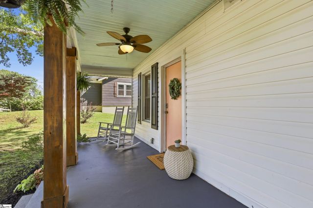 14 School Street, Travelers Rest, SC 29690