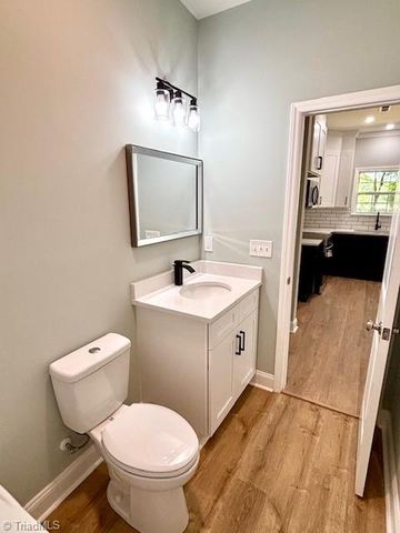 7471 Olin Road, Pfafftown, NC 27040