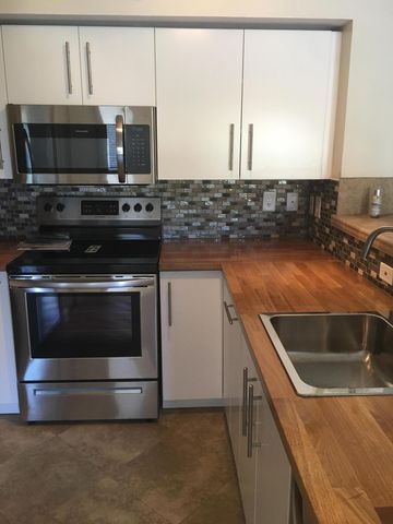 1721 Village Boulevard 303, West Palm Beach, FL 33409