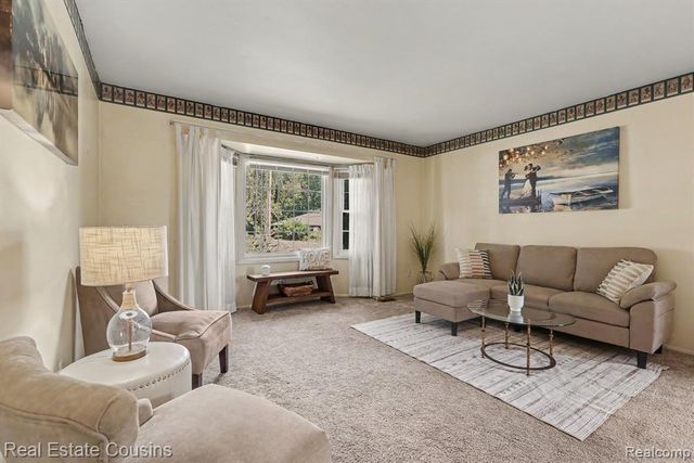 3017 Old Orchard Drive, Brighton, MI 48114