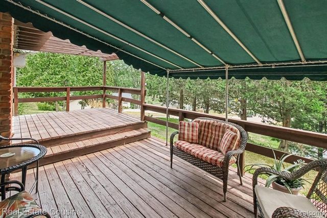 3017 Old Orchard Drive, Brighton, MI 48114