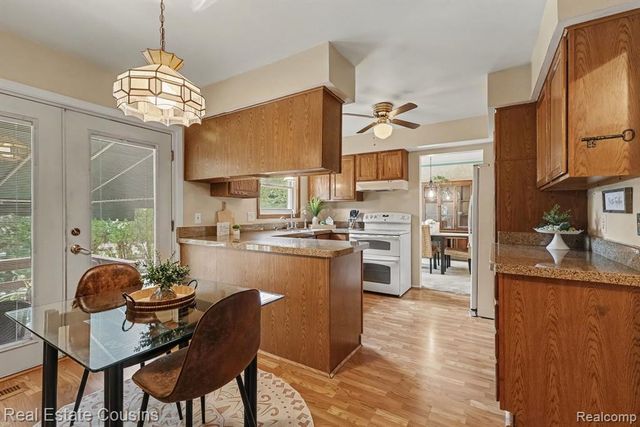 3017 Old Orchard Drive, Brighton, MI 48114