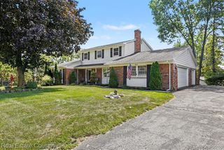 3017 Old Orchard Drive, Brighton, MI 48114