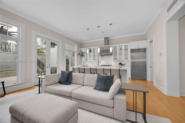 639 Almeria Avenue, Coral Gables, FL 33134