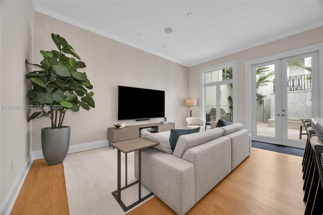 639 Almeria Avenue, Coral Gables, FL 33134