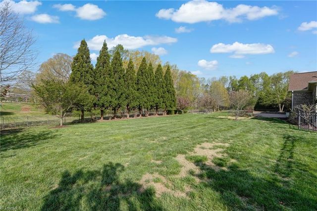 6005 Bostonian Court, Greensboro, NC 27455