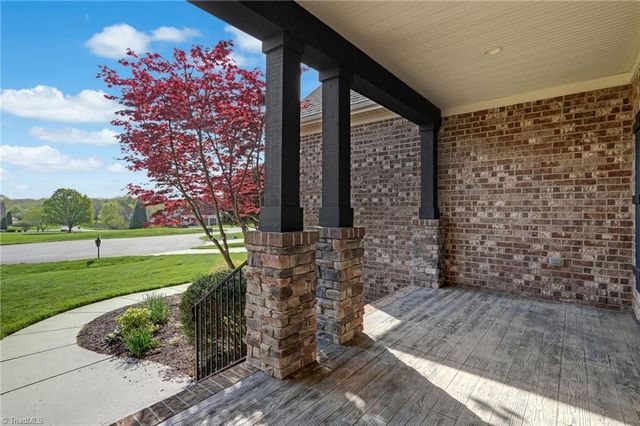 6005 Bostonian Court, Greensboro, NC 27455