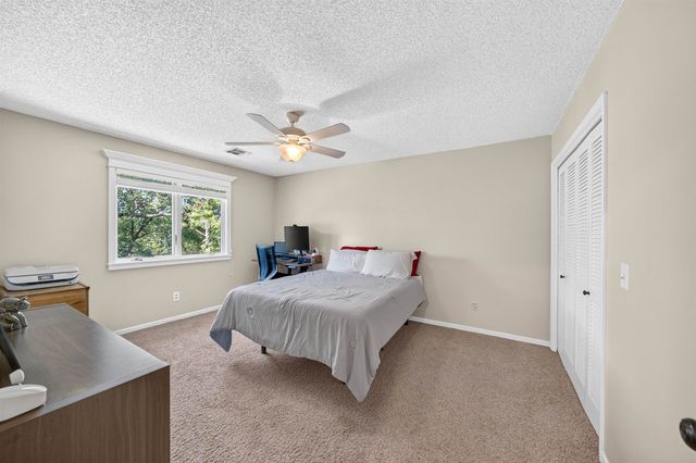 607 N Brookhaven Dr, Wichita, KS 67230