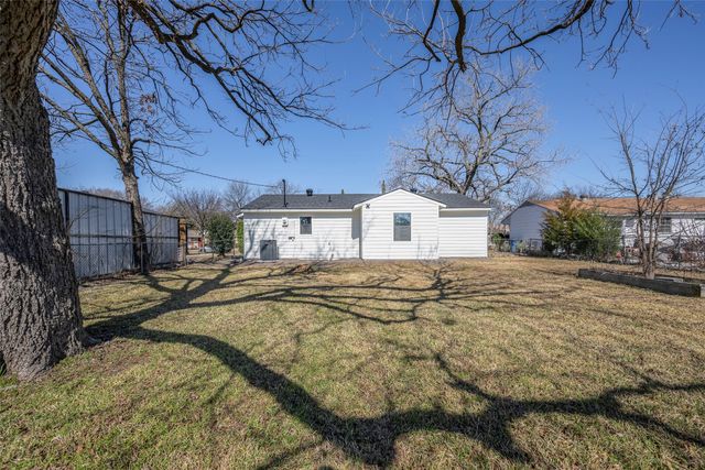 2636 Larry Drive, Dallas, TX 75228