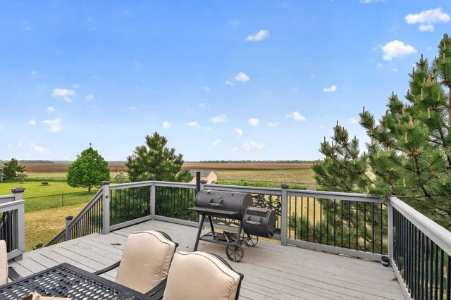 898 Harrison Drive, Big Lake, MN 55309