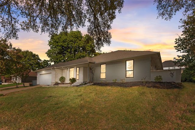 5813 Yacht Club Drive, Rockwall, TX 75032