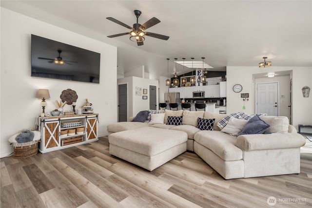 30714 118th Avenue E, Graham, WA 98338