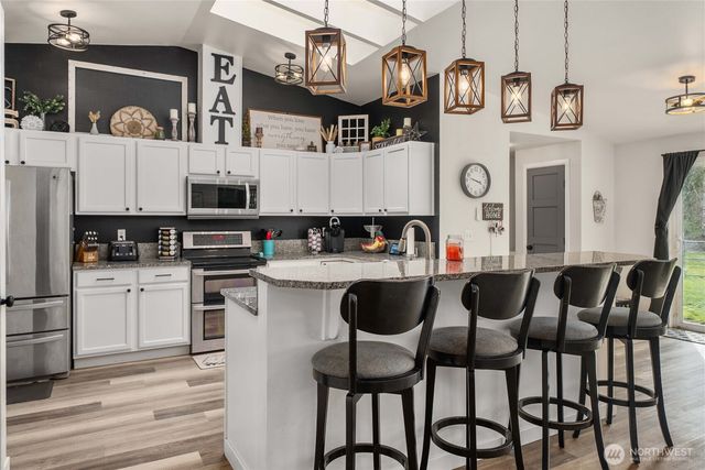 30714 118th Avenue E, Graham, WA 98338