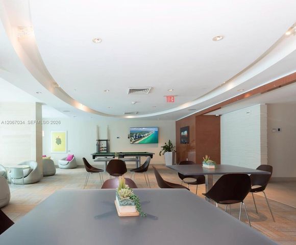 950 Brickell Bay Drive 4600, Miami, FL 33131