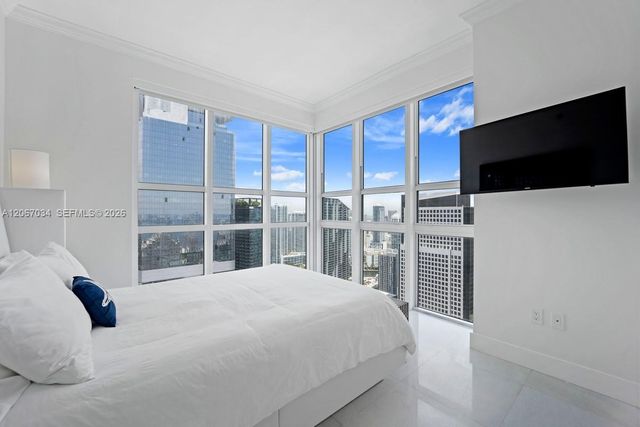950 Brickell Bay Drive 4600, Miami, FL 33131