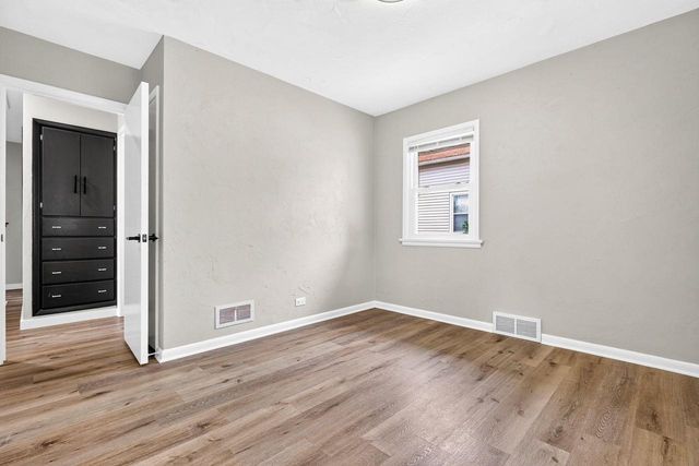 1028 TYLER AVENUE, Oshkosh, WI 54902