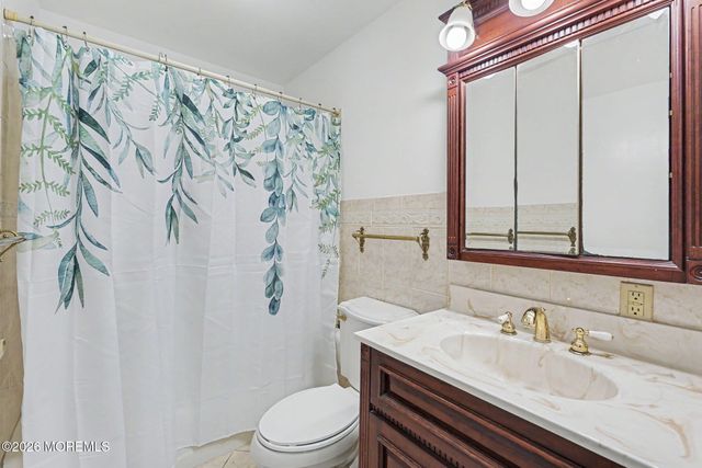 167A Huntington Drive, Lakewood, NJ 08701