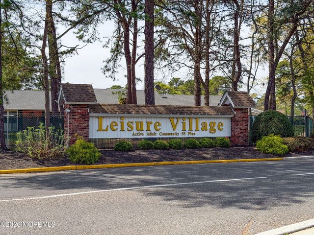 167A Huntington Drive, Lakewood, NJ 08701