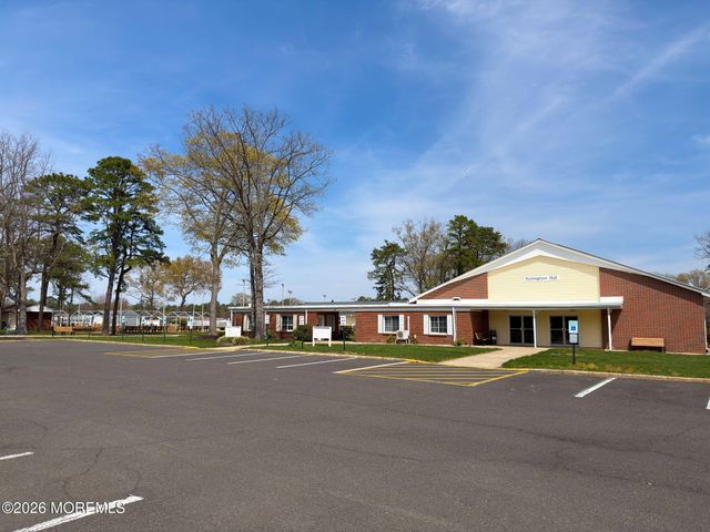 167A Huntington Drive, Lakewood, NJ 08701