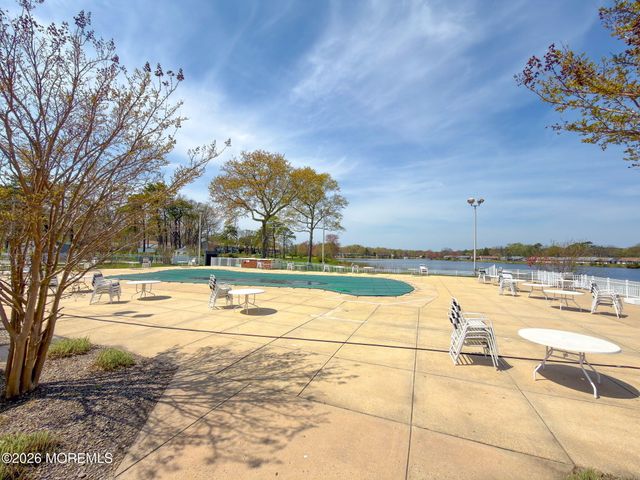 167A Huntington Drive, Lakewood, NJ 08701