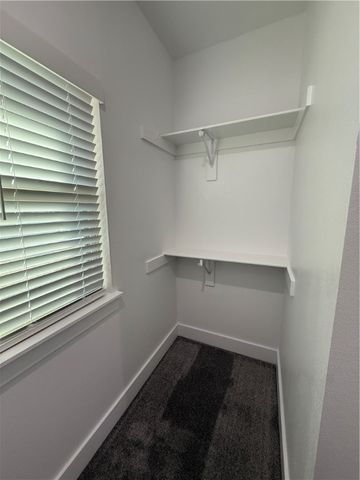 88 W Gilpin Street, Farmington, AR 72730