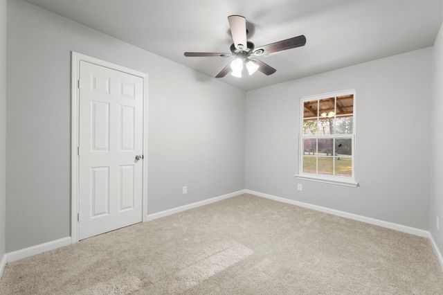 15627 Holly Drive, Montgomery, TX 77356