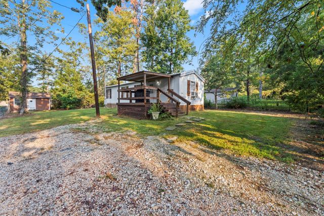 15627 Holly Drive, Montgomery, TX 77356