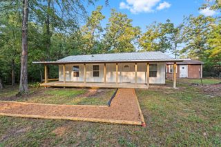 15627 Holly Drive, Montgomery, TX 77356