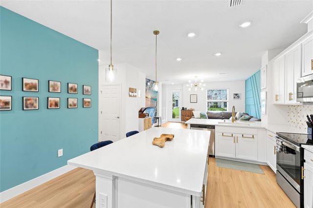 1808 FENDER LANE, Sarasota, FL 34240