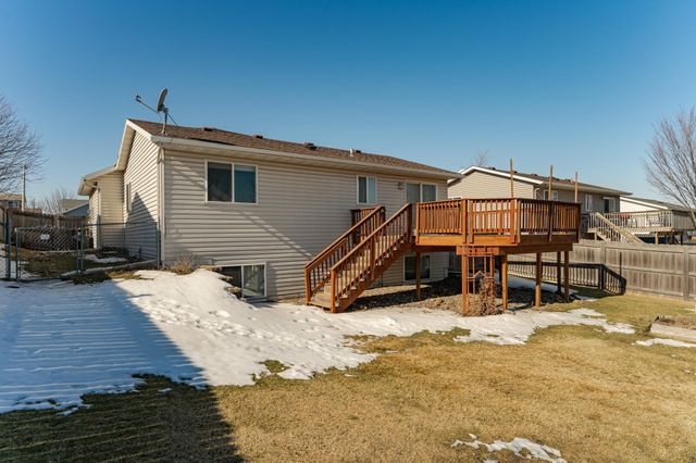 5380 56th Avenue NW, Rochester, MN 55901