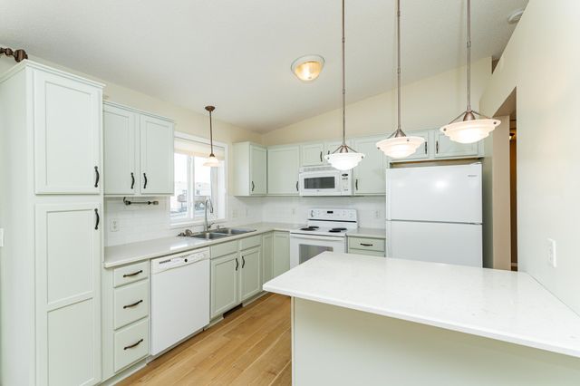 5380 56th Avenue NW, Rochester, MN 55901