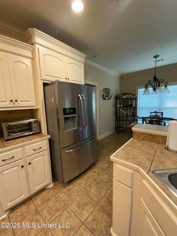 785 Creston Drive, Byram, MS 39272