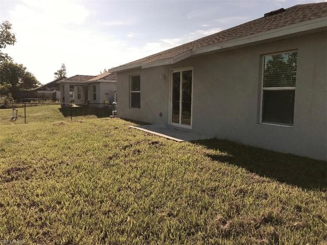 2131 NE 34th TER, Cape Coral, FL 33909