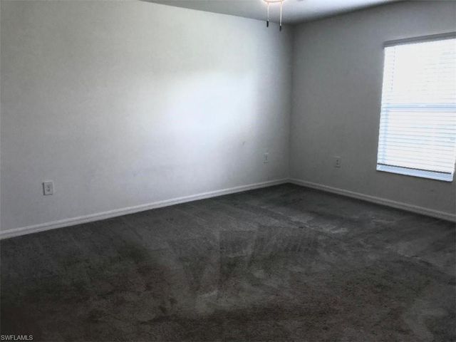 2131 NE 34th TER, Cape Coral, FL 33909