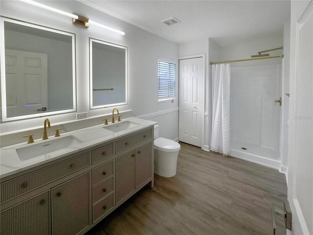 2109 AITKIN LOOP, Leesburg, FL 34748